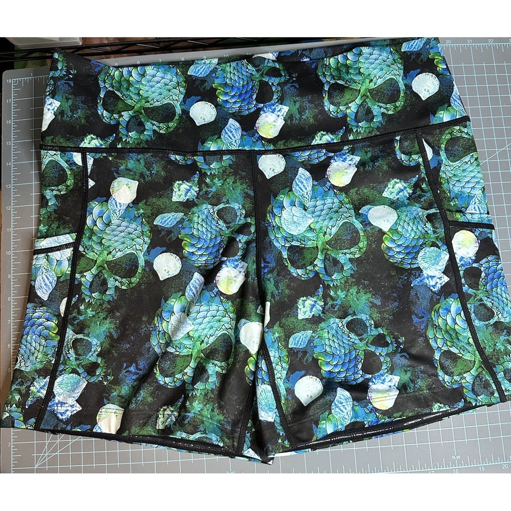 CVG constantly varied gear shorts XXL 2.5 Inseam Never Worn